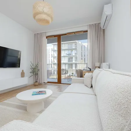 Unique With Air Conditioning And Underground Parking By Renters Prestige Apartamento